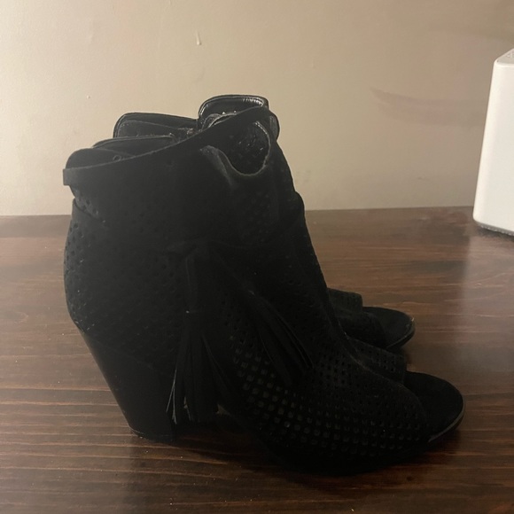 NY&C 3 1/2 inch heel side zipper black - Picture 2 of 7